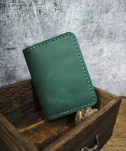 Ảnh ví da mini bo tròn handmade màu vang 8, kiểu dáng mềm mại, nhỏ gọn, tiện mang theo