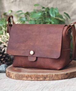 Túi Da Thật Handmade Messenger Bag – Mộc Mạc, Bền Đẹp Theo Thời Gian